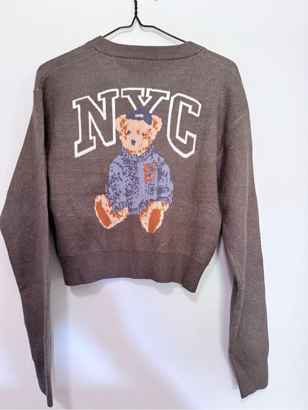 NWT Cropped Gray Button-Front Cardigan with NYC 88 Patch